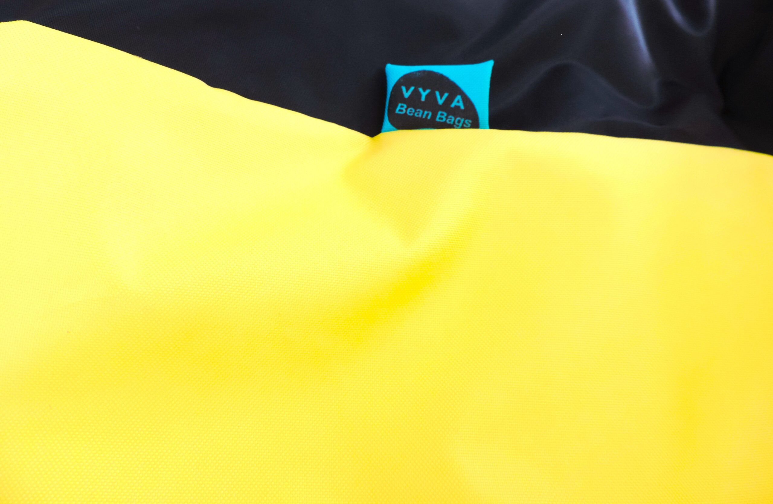 VYVA TRIANGLE - žlto/čierna - snímateľný poťah – Obrázok 6